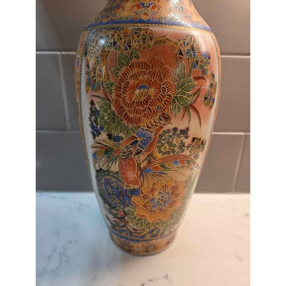 Vintage Satsuma style Japanese Vase - Picture 1 of 10